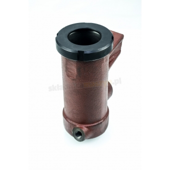 Cylinder podnośnika hydrauliki URSUS C-360 nowy typ z nakrętką